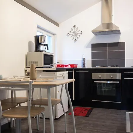 à - 30m² Avec Jardin * Vierville-sur-Mer